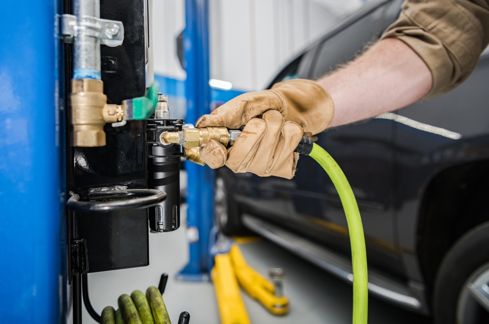 Industrial Compressors Boost Manufacturing Efficiency